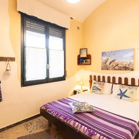 Charming 200m From The Sea