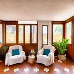 Villa Charming 200m From The Sea Quartu SantʼElena