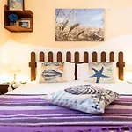 Charming 200m From The Sea Villa *