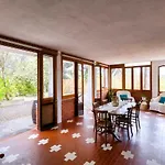 Charming 200m From The Sea