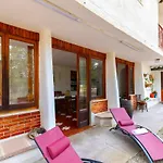 Villa Charming 200m From The Sea Quartu SantʼElena