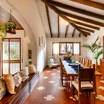 Charming 200m From The Sea Villa