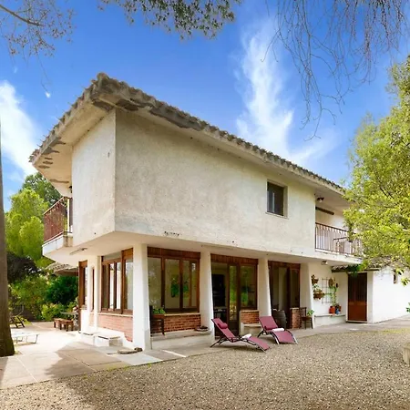 Charming 200m From The Sea *