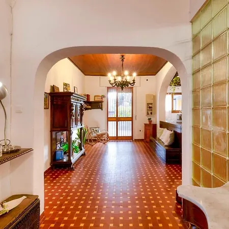 Charming 200m From The Sea *