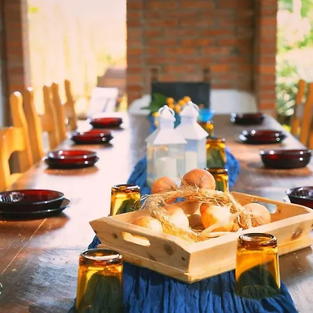 Charming 200m From The Sea 빌라 *