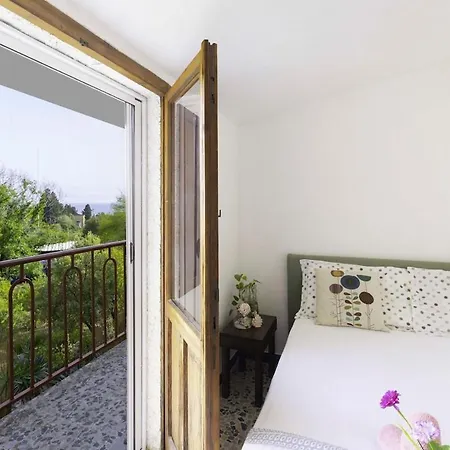 Charming 200m From The Sea Villa *