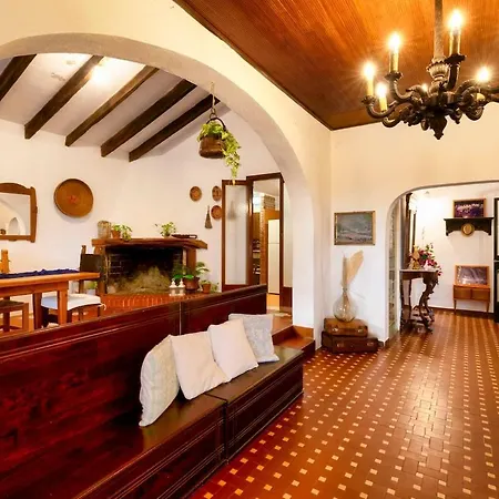 Charming 200m From The Sea